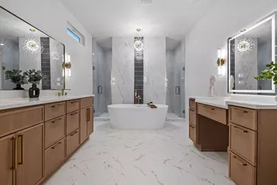 707 Hilltop Drive, Irving, TX 75060 - Photo 8