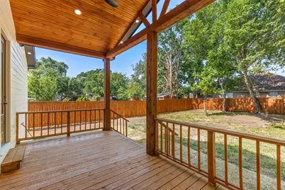 707 Hilltop Drive, Irving, TX 75060 - Photo 30
