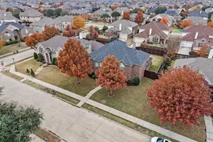 13350 Lincolnshire Ln, Frisco, TX 75035 - Photo 2