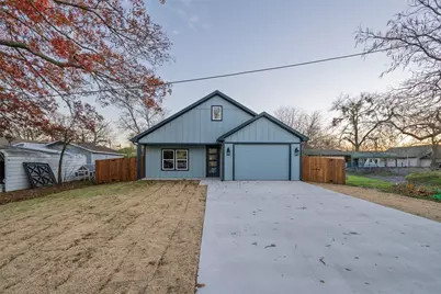 411 W Elm Street, Whitewright, TX 75491 - Photo 1