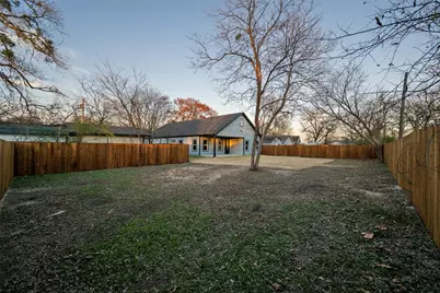 411 W Elm Street, Whitewright, TX 75491 - Photo 20