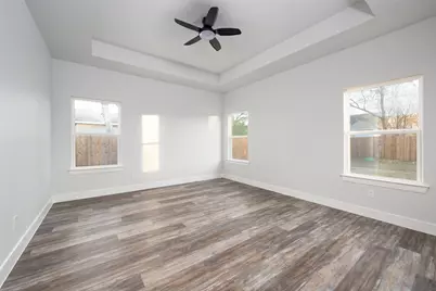 411 W Elm Street, Whitewright, TX 75491 - Photo 16