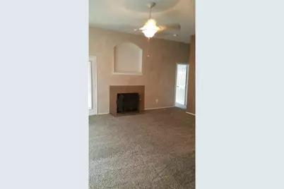 9840 Hedge Bell Drive, McKinney, TX 75072 - Photo 10