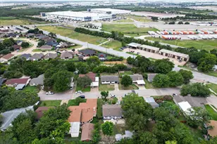 3633 Larry St, Haltom City, TX 76117 - Photo 30