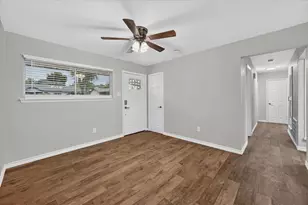 3633 Larry St, Haltom City, TX 76117 - Photo 8