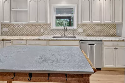 305 NW 7th Avenue, Mineral Wells, TX 76067 - Photo 18