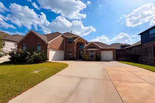 4305 Curlew Ln, Garland, TX 75043 - Photo 8