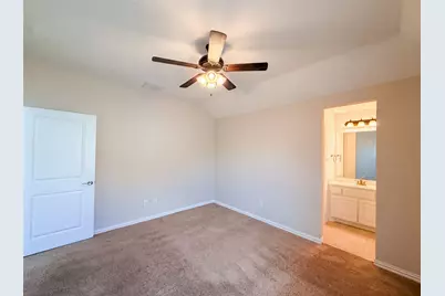4305 Curlew Lane, Garland, TX 75043 - Photo 4