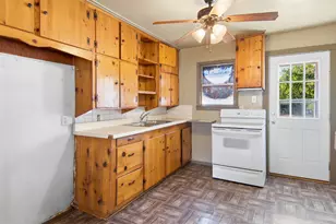 1203 Hanover St, Weatherford, TX 76086 - Photo 10