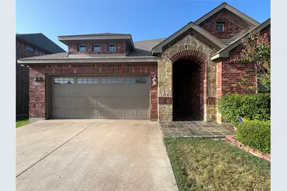 348 Bessie Coleman Boulevard, Waxahachie, TX 75165 - Photo 2