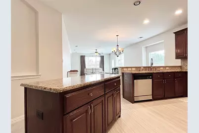 2204 Paige Court, Carrollton, TX 75006 - Photo 8