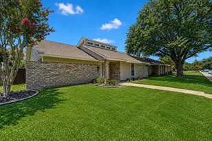 6026 White Rose Trail, Dallas, TX 75248 - Photo 2