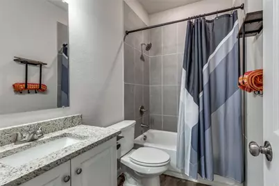 1425 Evans Avenue, Fort Worth, TX 76104 - Photo 10