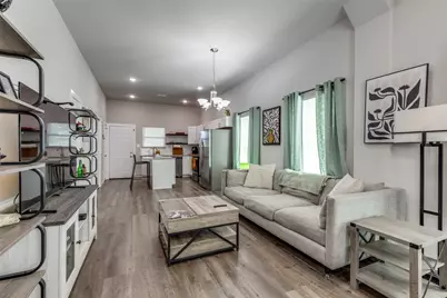 1425 Evans Avenue, Fort Worth, TX 76104 - Photo 6