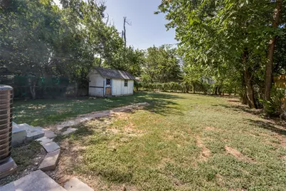 1225 W Boyce Avenue, Fort Worth, TX 76115 - Photo 12