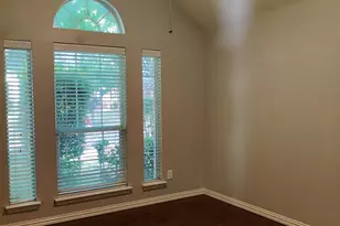 204 Bayfield Dr, Mansfield, TX 76063 - Photo 4