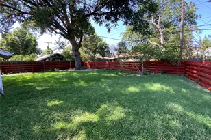 2004 Bettibart St, Fort Worth, TX 76134 - Photo 12