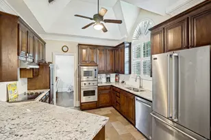 2326 Ox Bow Ct, Arlington, TX 76006 - Photo 14