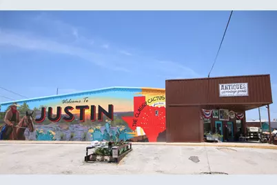 523 W 4th Street, Justin, TX 76247 - Photo 8
