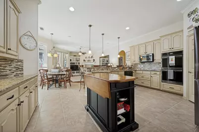 2300 High Pointe Drive, Corinth, TX 76210 - Photo 8