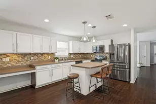 2500 Navasota Dr, Little Elm, TX 75068 - Photo 14