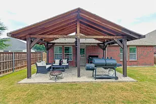2500 Navasota Dr, Little Elm, TX 75068 - Photo 24