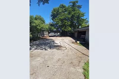 2415 Skyline Drive, Irving, TX 75038 - Photo 6
