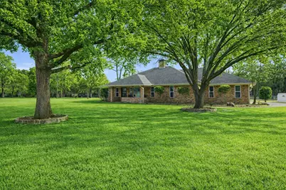 111 Havenwood Drive, Enchanted Oaks, TX 75156 - Photo 1