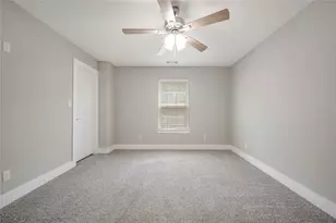 901 W Collins St, Denison, TX 75020 - Photo 18