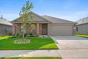 8425 Coffee Spgs Dr, Fort Worth, TX 76131 - Photo 1