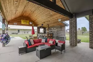 239 N Armstrong Rd, Venus, TX 76084 - Photo 28