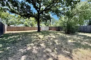 1521 Withers St, Fort Worth, TX 76105 - Photo 10