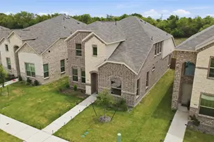 9920 Little Tree Ln, Fort Worth, TX 76179 - Photo 2