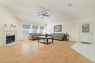 3705 Pinetree Dr, McKinney, TX 75070 - Photo 2