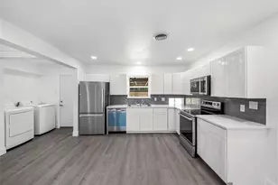 203 Abrams Rd, Richardson, TX 75081 - Photo 20