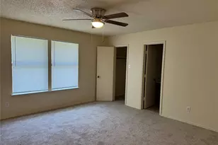 1008 Irene St, Burleson, TX 76028 - Photo 4
