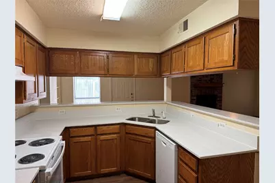 1008 Irene Street, Burleson, TX 76028 - Photo 2