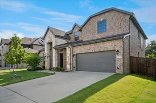2712 Dickinson Dr, Corinth, TX 76210 - Photo 2