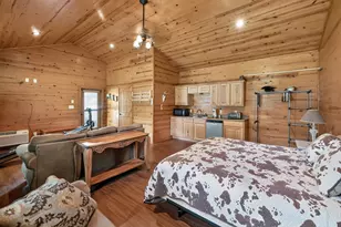 200 Equestrian Cir, Jefferson, TX 75657 - Photo 28