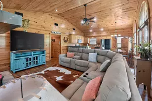 200 Equestrian Cir, Jefferson, TX 75657 - Photo 8