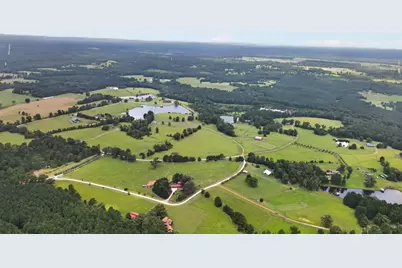200 Equestrian Circle, Jefferson, TX 75657 - Photo 38
