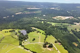 200 Equestrian Cir, Jefferson, TX 75657 - Photo 36