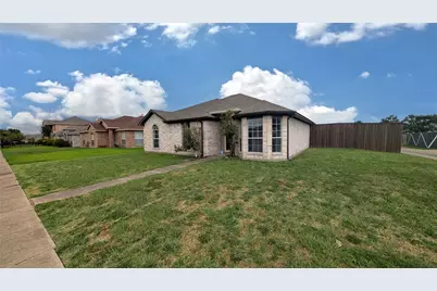 1524 Allen Drive, Mesquite, TX 75149 - Photo 2