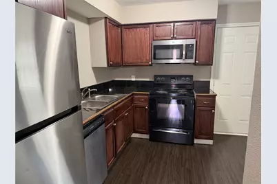 357 NW Newton, Burleson, TX 76028 - Photo 4
