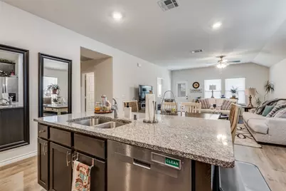 7412 Raynor Place, McKinney, TX 75071 - Photo 12