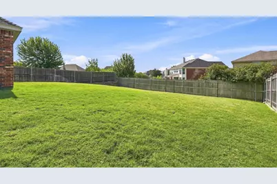 812 Peach Lane, Burleson, TX 76028 - Photo 32