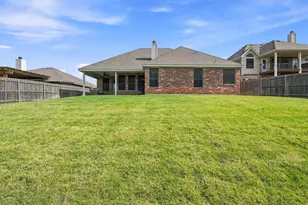812 Peach Ln, Burleson, TX 76028 - Photo 30