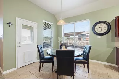 812 Peach Lane, Burleson, TX 76028 - Photo 14