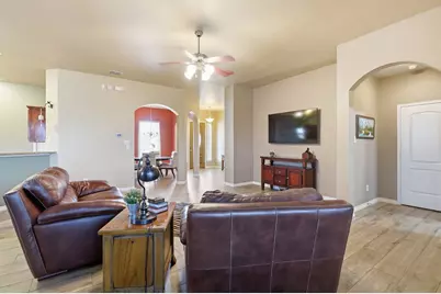 812 Peach Lane, Burleson, TX 76028 - Photo 6