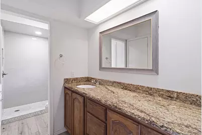 3651 Courtdale Drive, Farmers Branch, TX 75234 - Photo 18